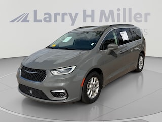 Used 2022 Chrysler Pacifica Touring L Van Passenger Van Albuquerque, NM