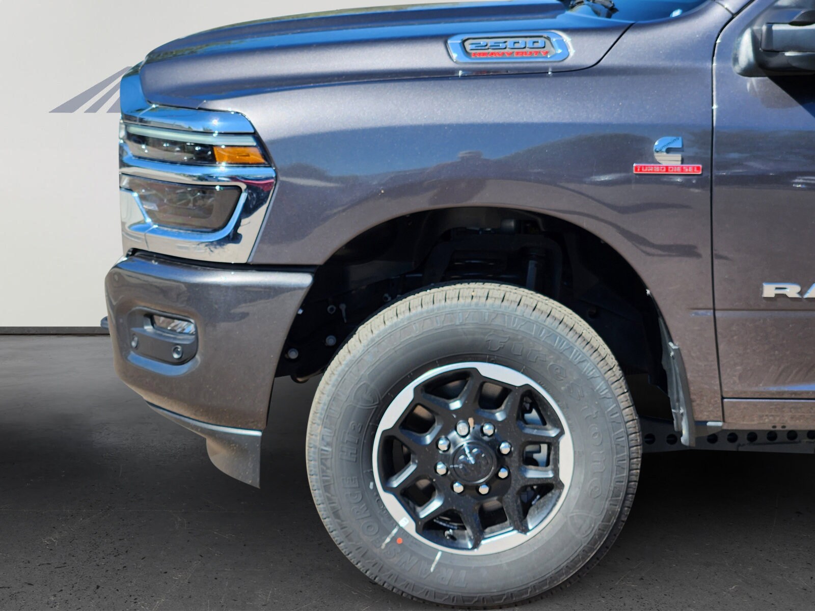 2025 Ram 2500 Laramie photo 4