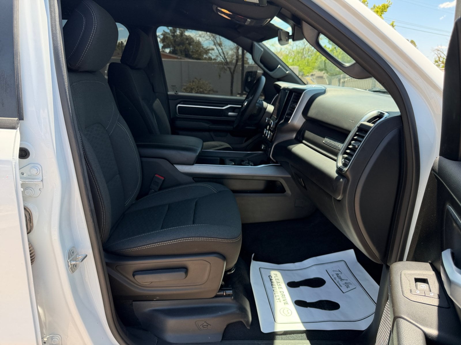 Photo 27