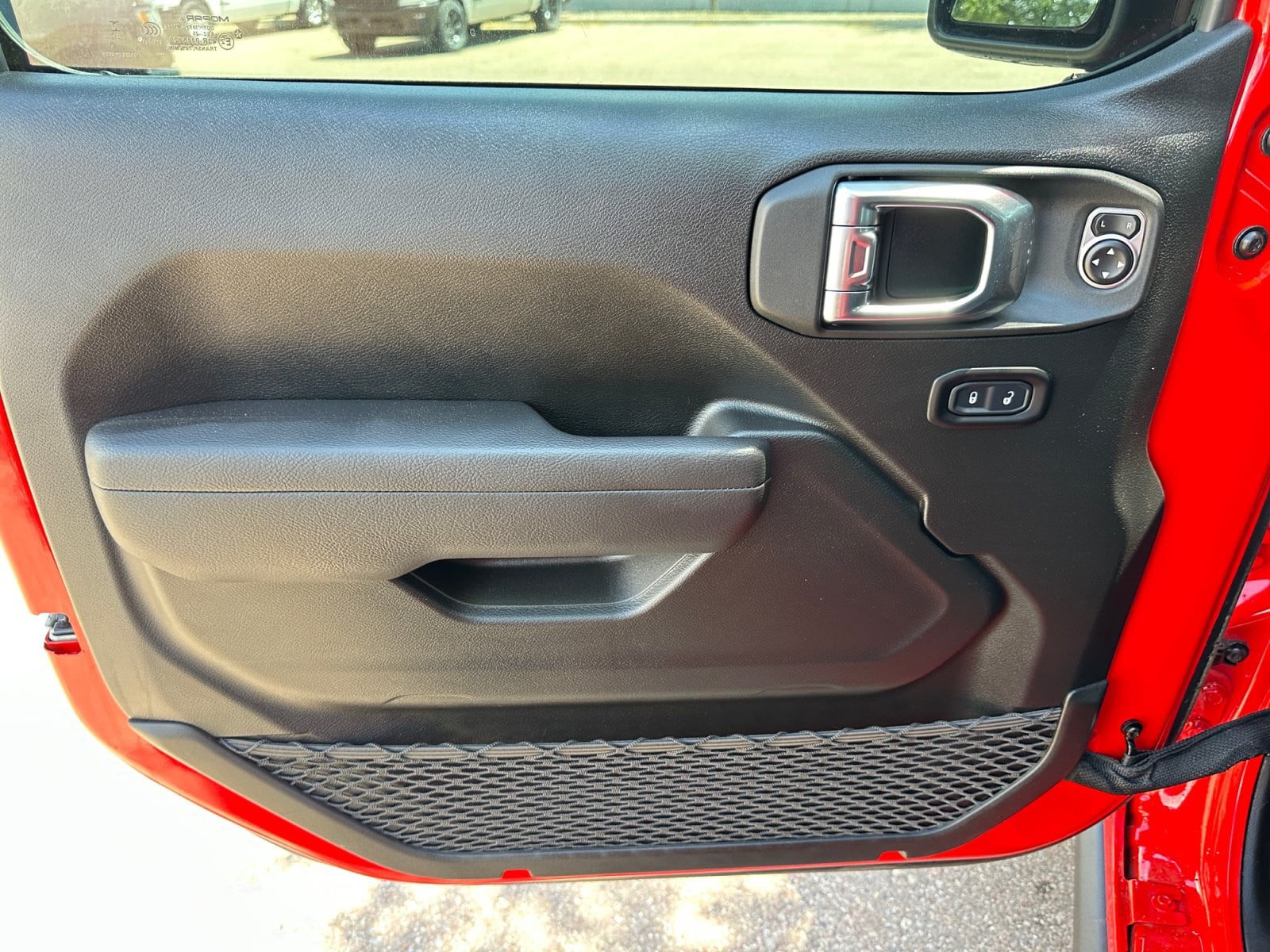 2025 Jeep Gladiator Rubicon - Photo 15