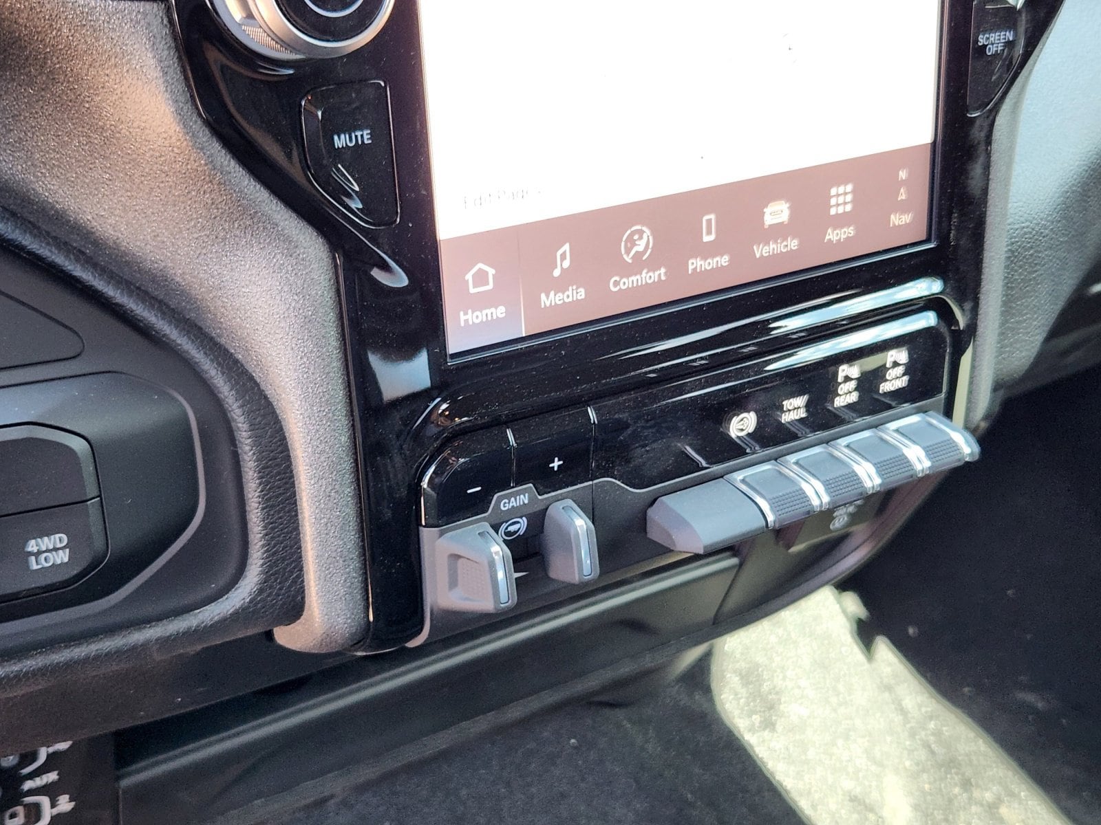 2025 RAM 2500 Tradesman - Photo 19