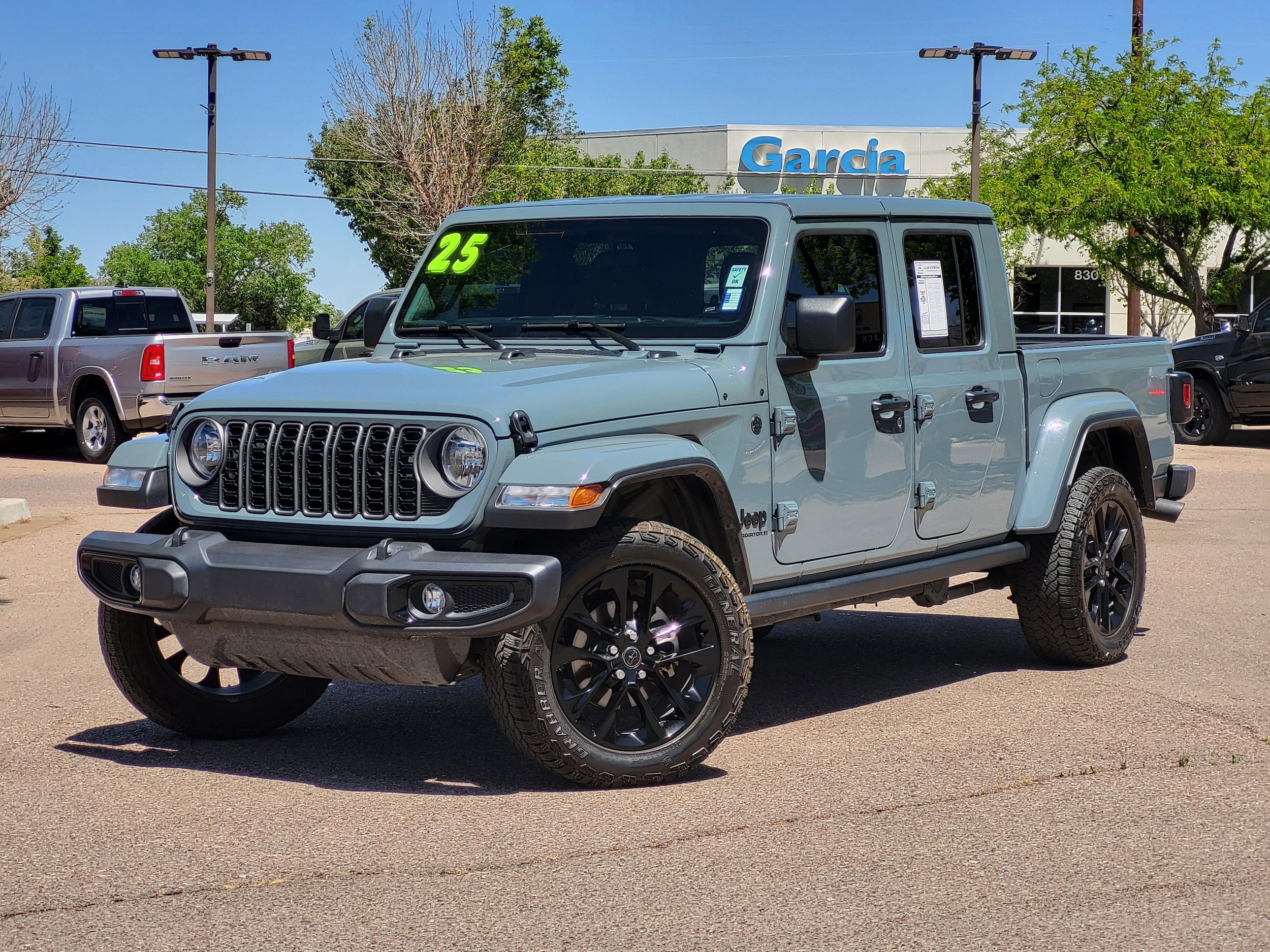 2025 Jeep Gladiator