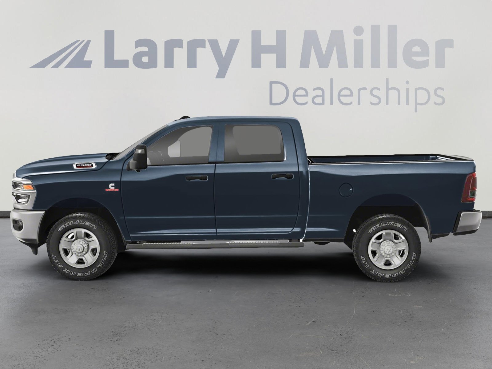 2025 Ram 2500 Big Horn photo 2
