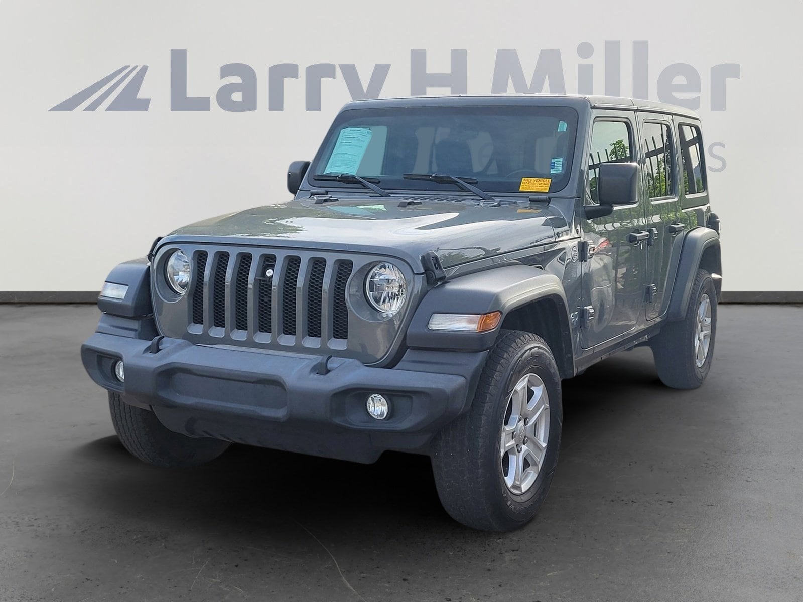 2019 Jeep Wrangler Sport S's photo