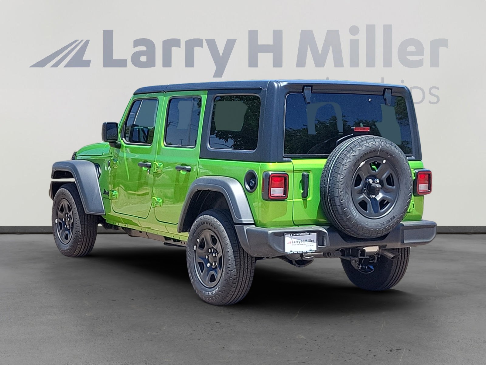 2025 Jeep Wrangler Sport photo 3