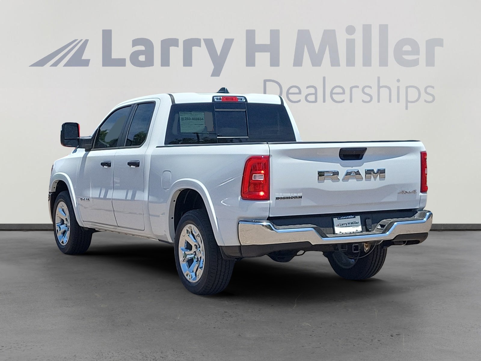 2025 Ram 1500 Big Horn Lone Star photo 3