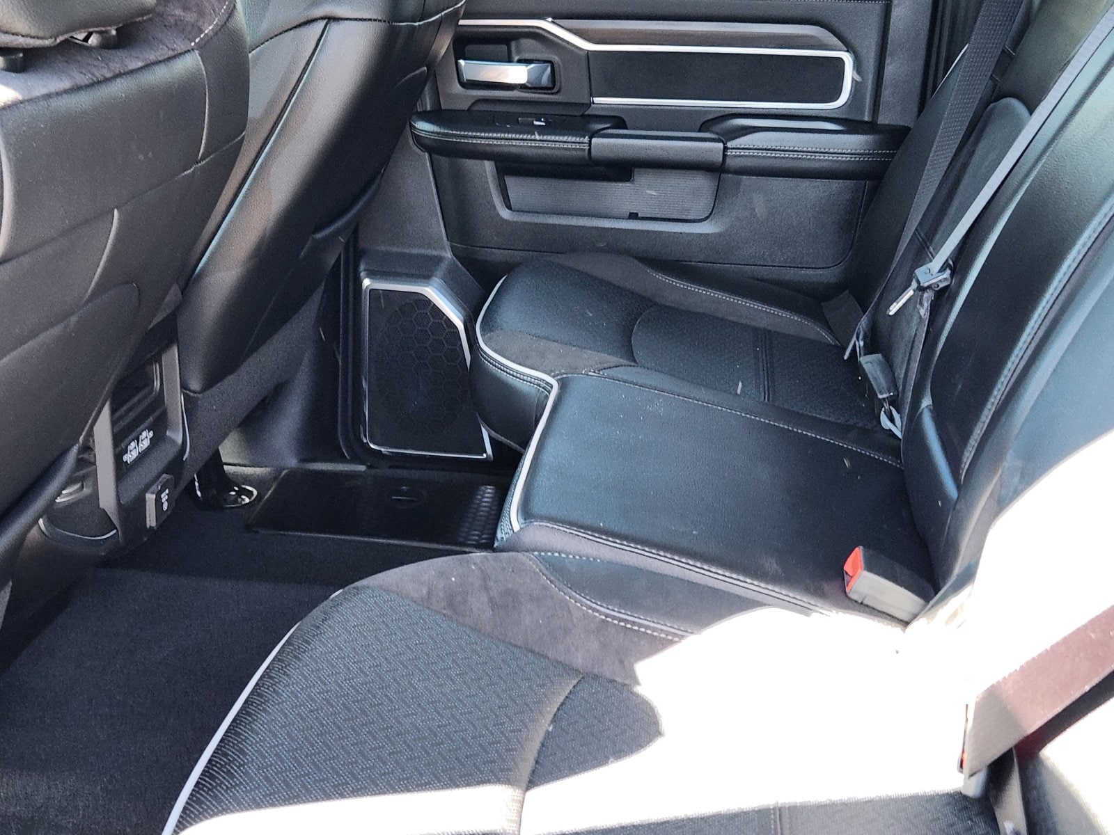 2025 RAM 2500 Laramie - Photo 22