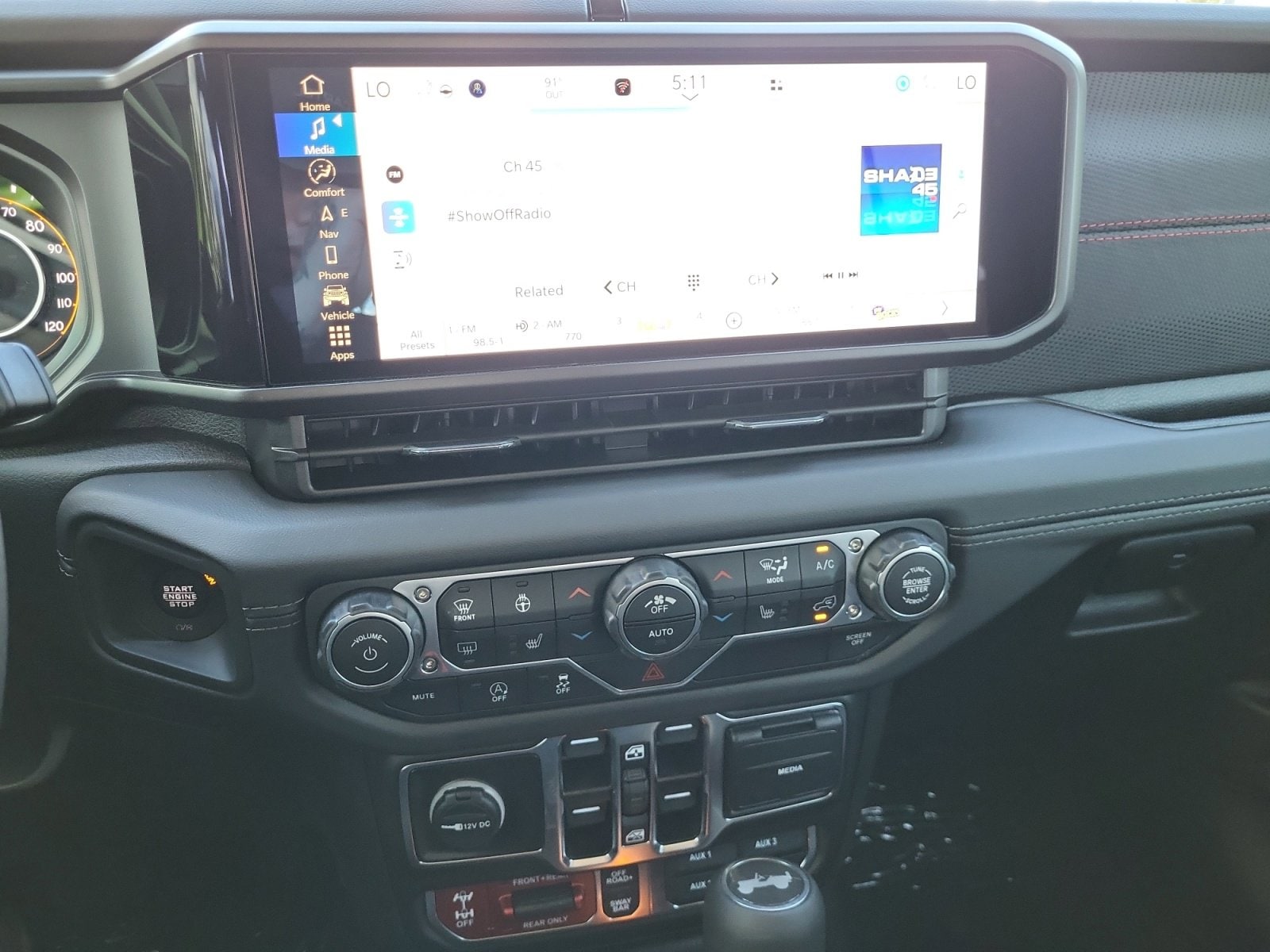 2025 Jeep Wrangler 4-Door Rubicon - Photo 12