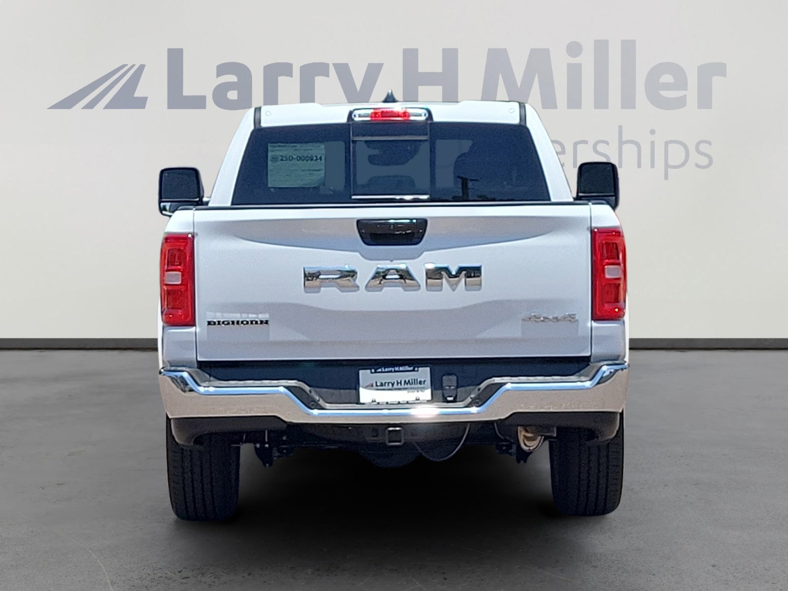 2025 Ram 1500 Big Horn Lone Star photo 4