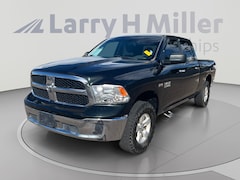 2017 Ram 1500 SLT Truck Crew Cab