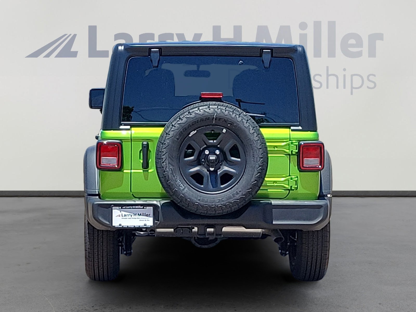 2025 Jeep Wrangler Sport photo 4