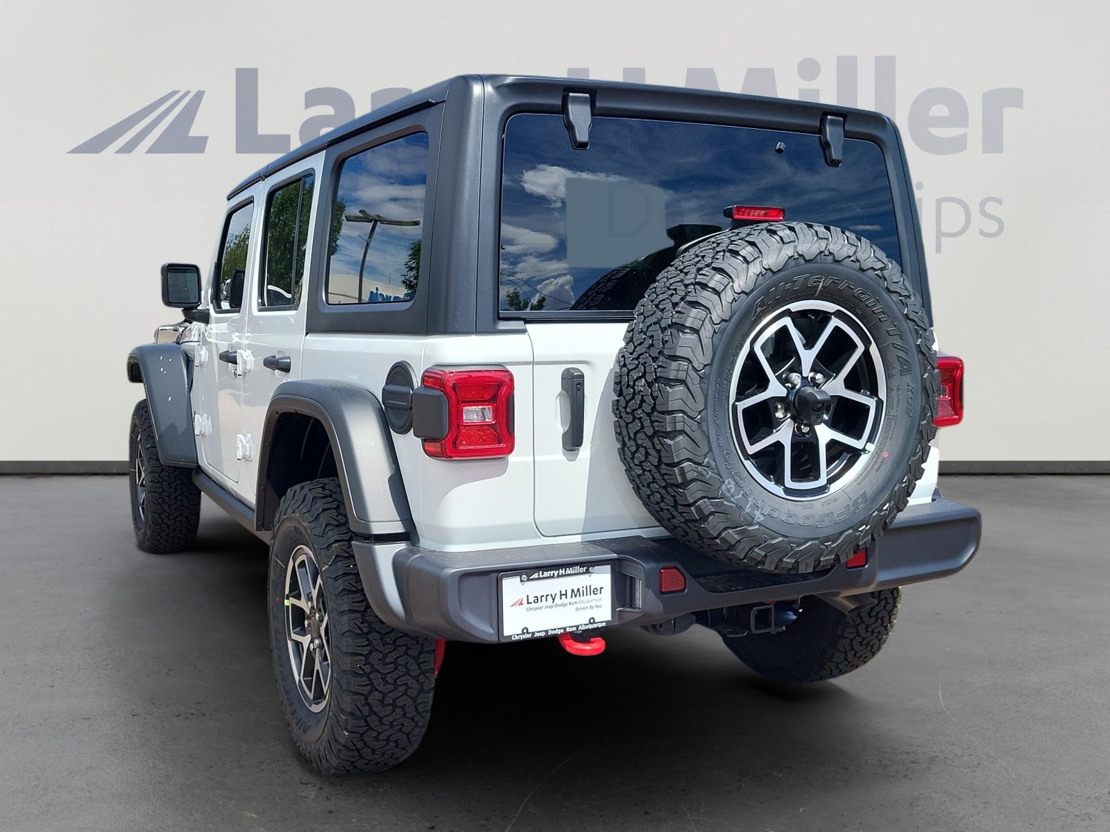 2025 Jeep Wrangler Rubicon Sport photo 3