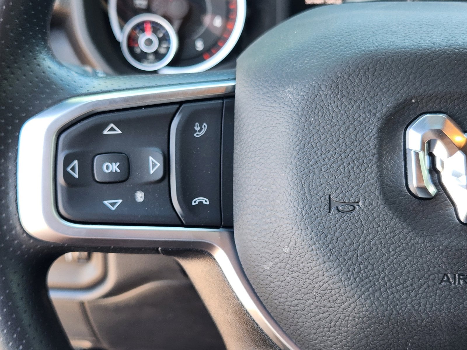 2025 RAM 2500 Tradesman - Photo 14
