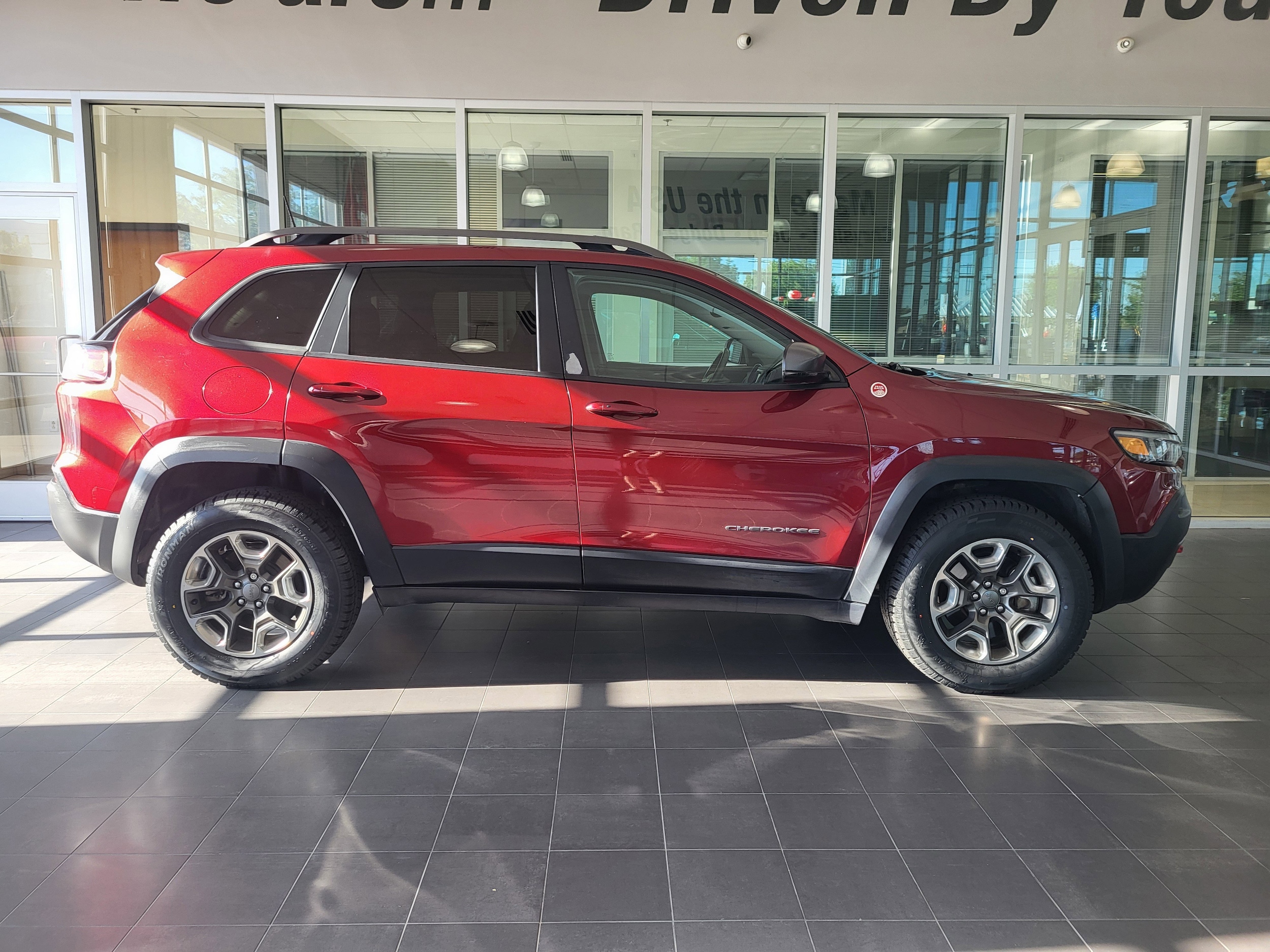 2019 Jeep Cherokee Trailhawk 4X4's photo