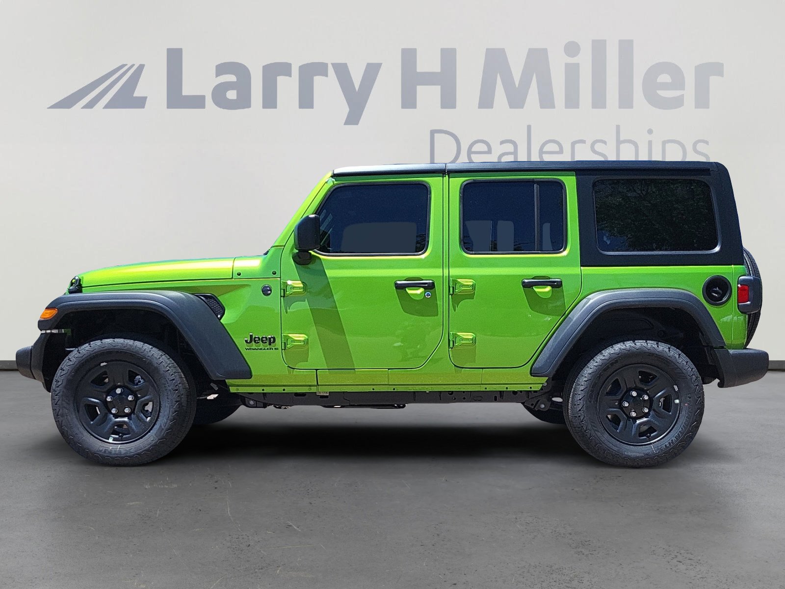 2025 Jeep Wrangler Sport photo 2