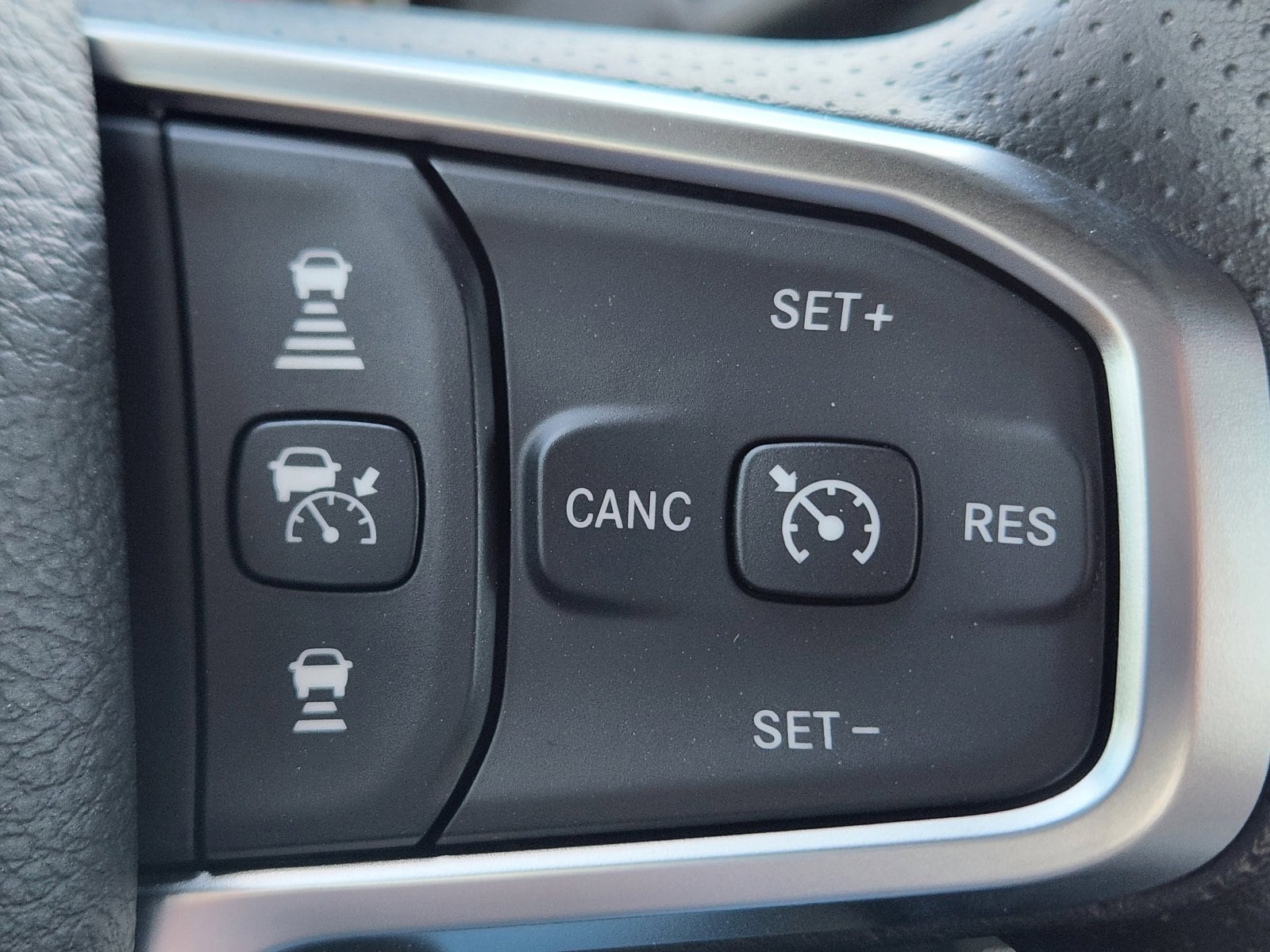 2025 RAM 2500 Tradesman - Photo 19