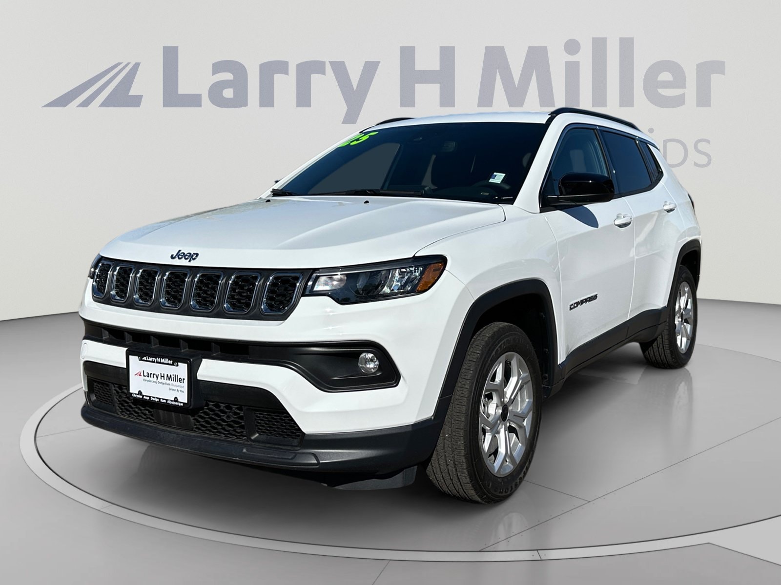 2025 Jeep Compass Latitude 4X4's photo
