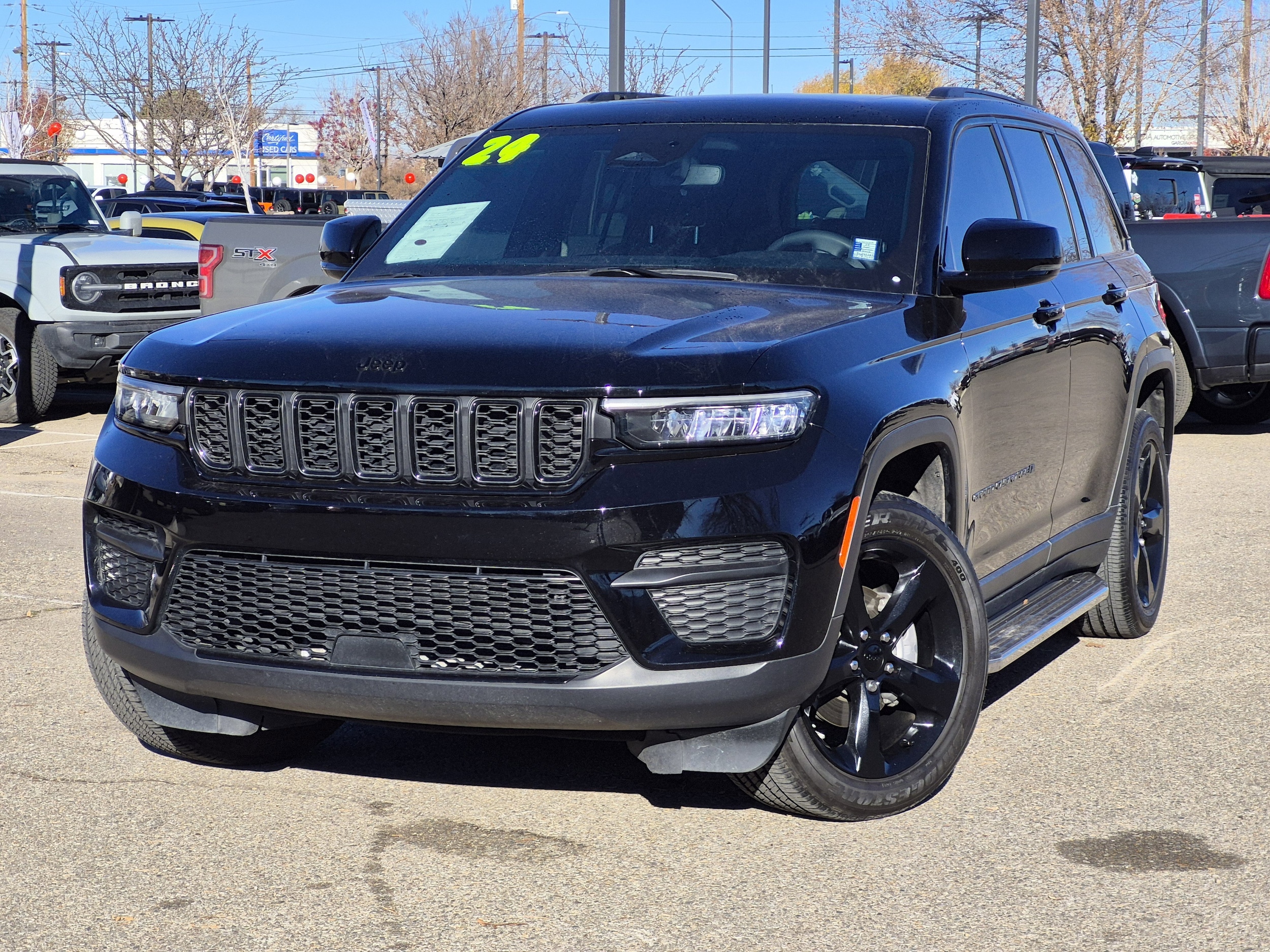 2024 Jeep Grand Cherokee Altitude's photo