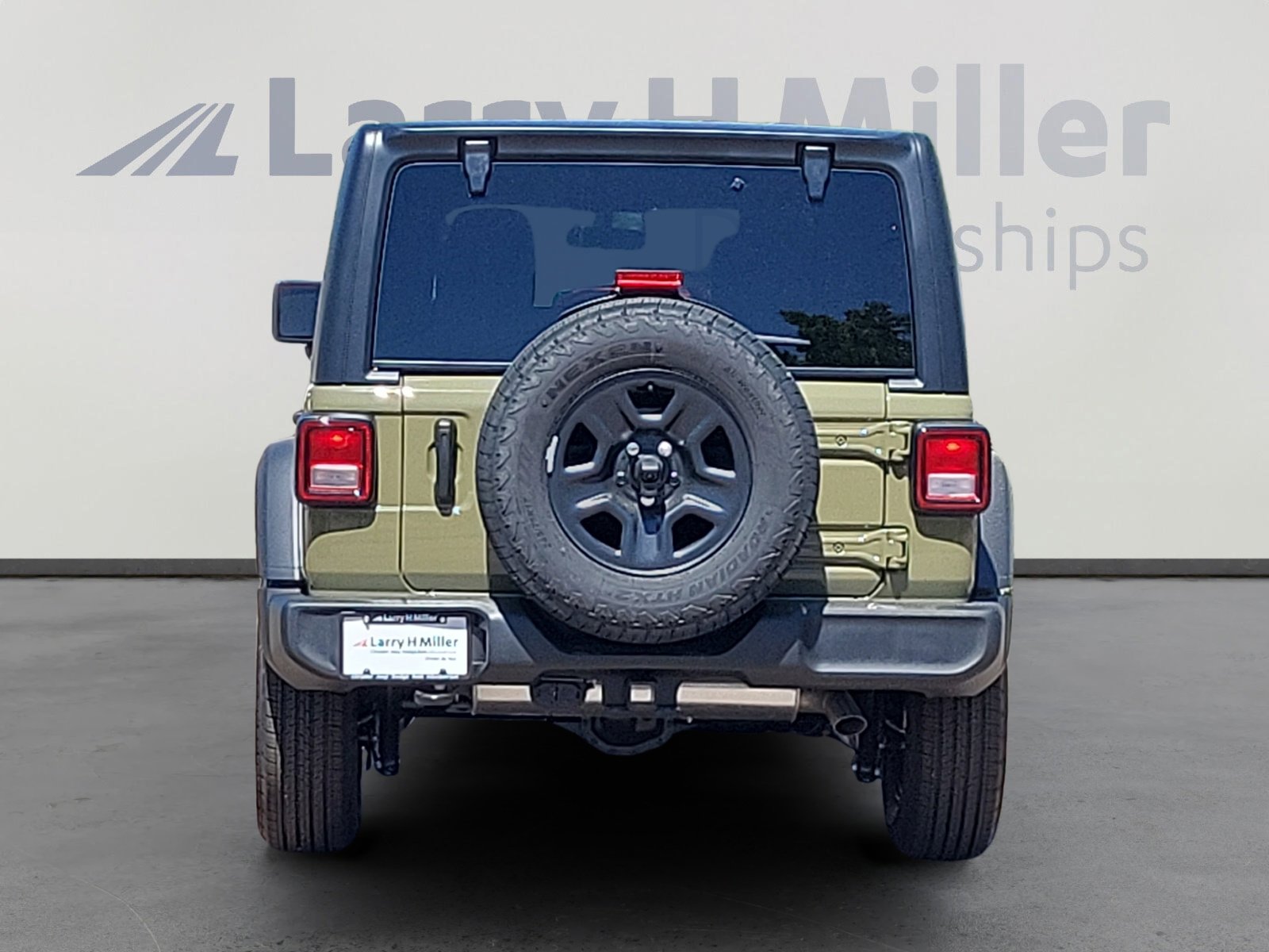2025 Jeep Wrangler Sport photo 4