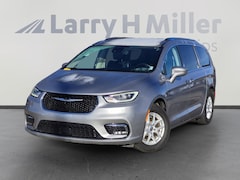 2021 Chrysler Pacifica Touring L Van Passenger Van