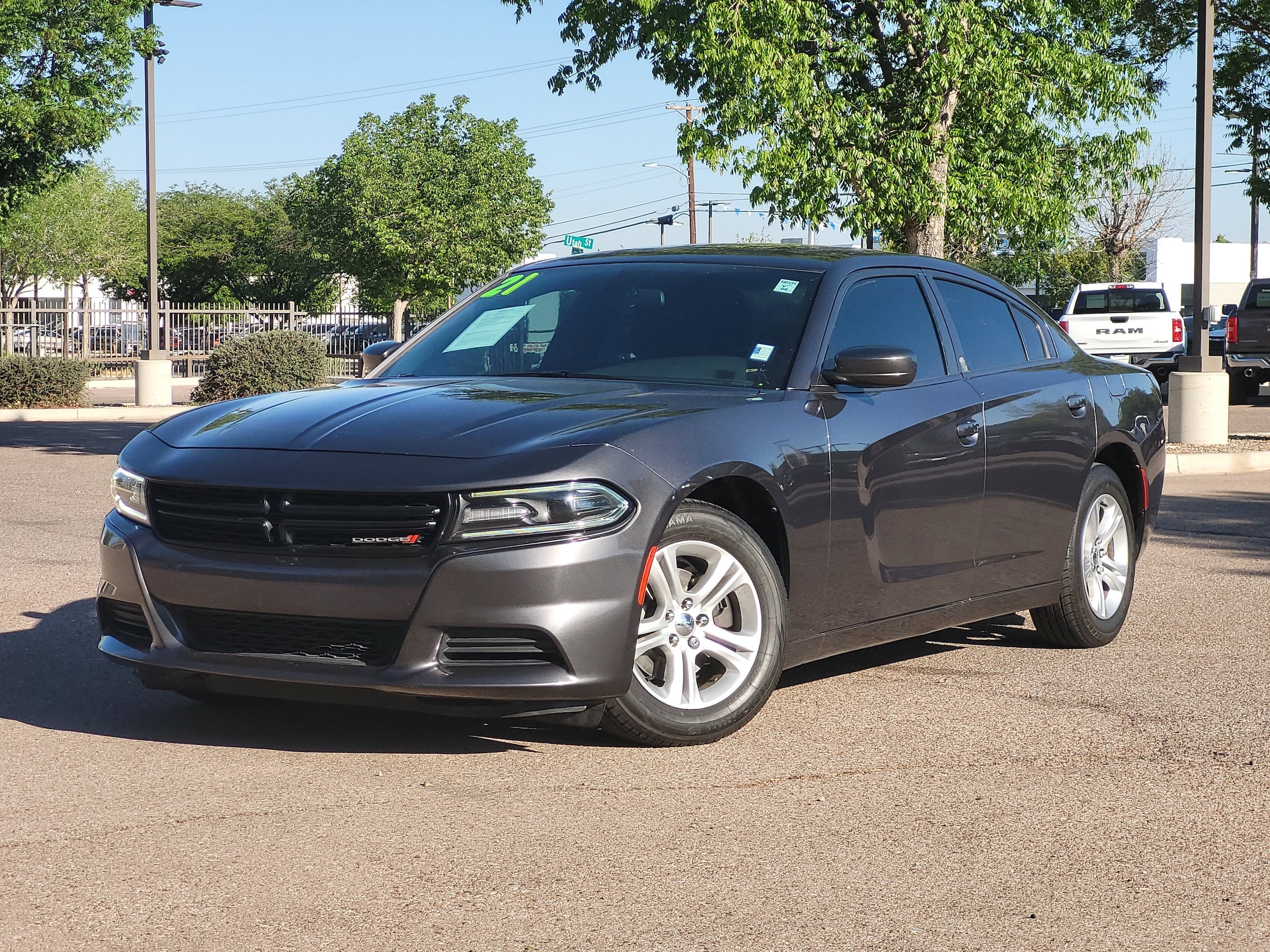 2021 Dodge Charger SXT's photo