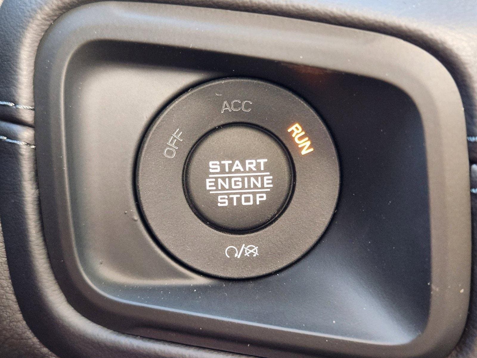 2025 Jeep Wrangler 4-Door Rubicon - Photo 29