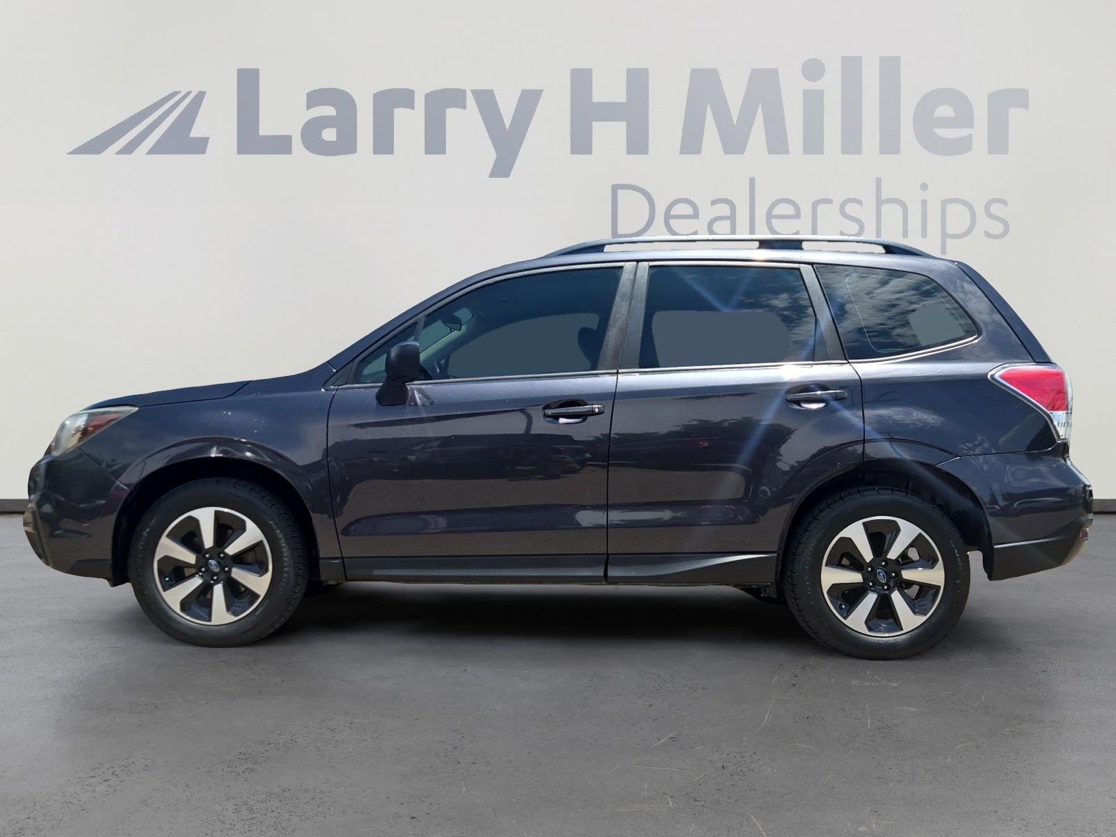 Used 2017 Subaru Forester Base with VIN JF2SJABC7HH566139 for sale in Albuquerque, NM