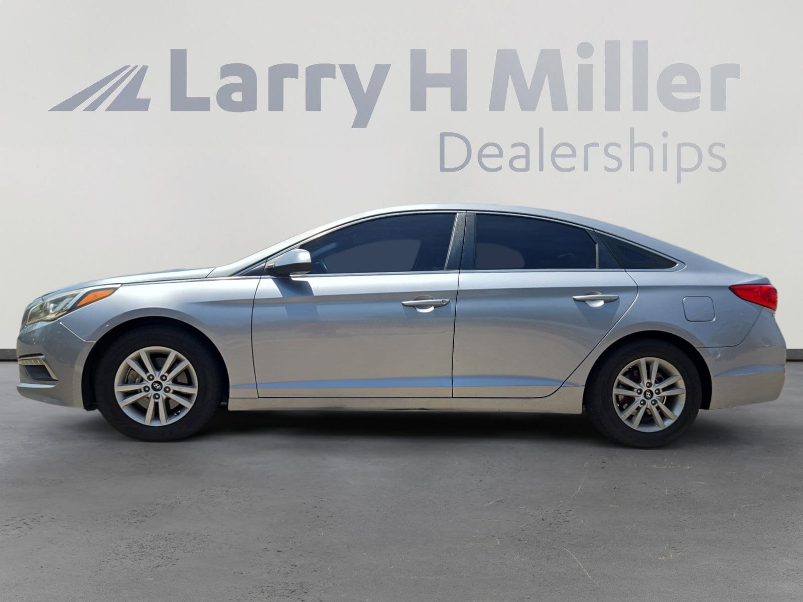 Used 2015 Hyundai Sonata SE with VIN 5NPE24AF0FH184197 for sale in Albuquerque, NM