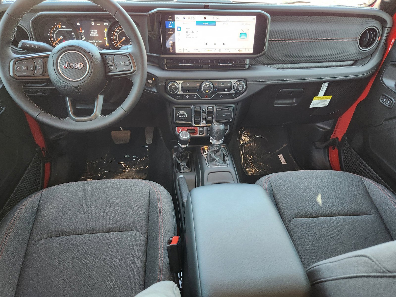 2025 Jeep Gladiator Rubicon - Photo 23