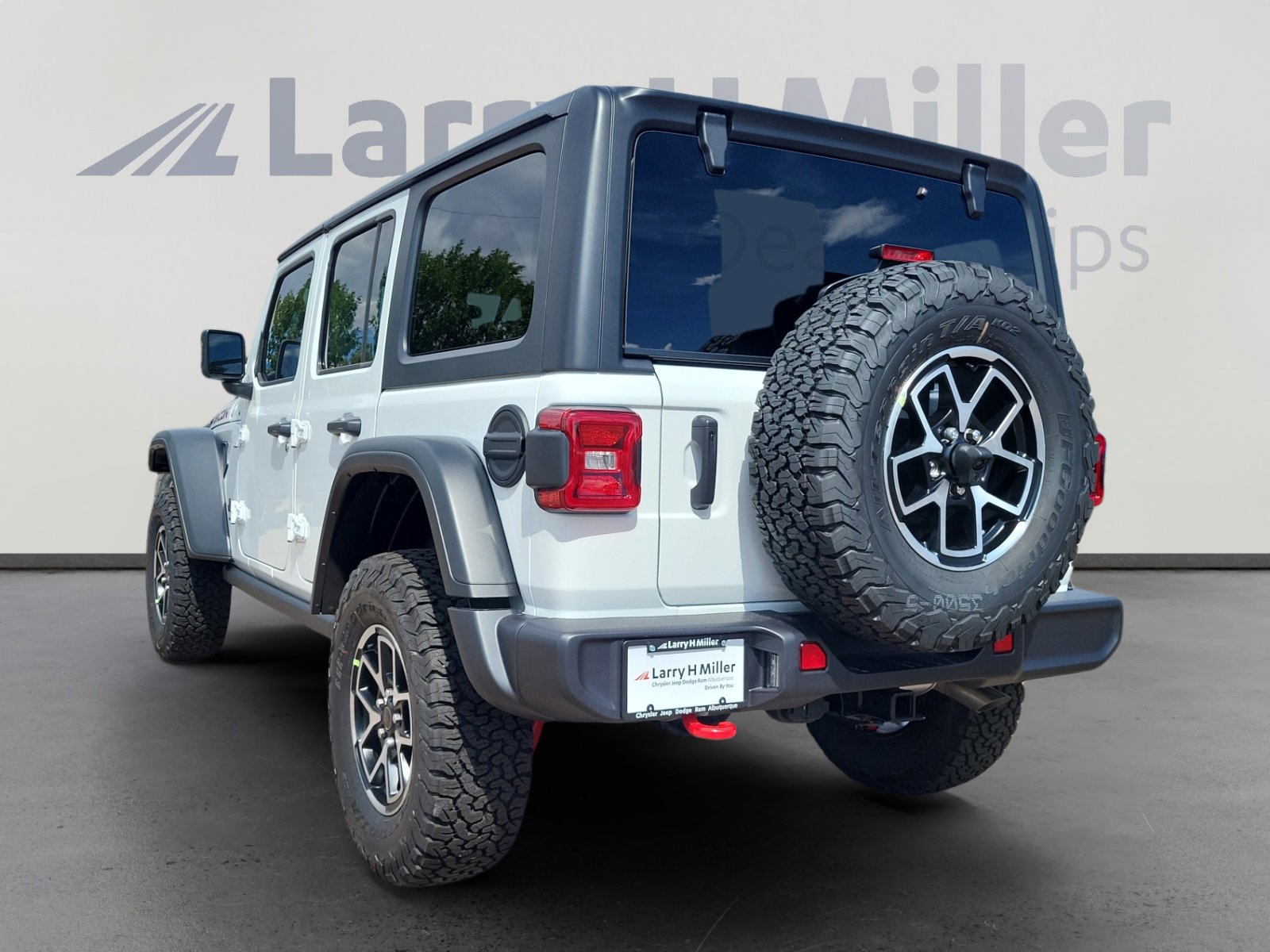 2025 Jeep Wrangler Rubicon Sport photo 3