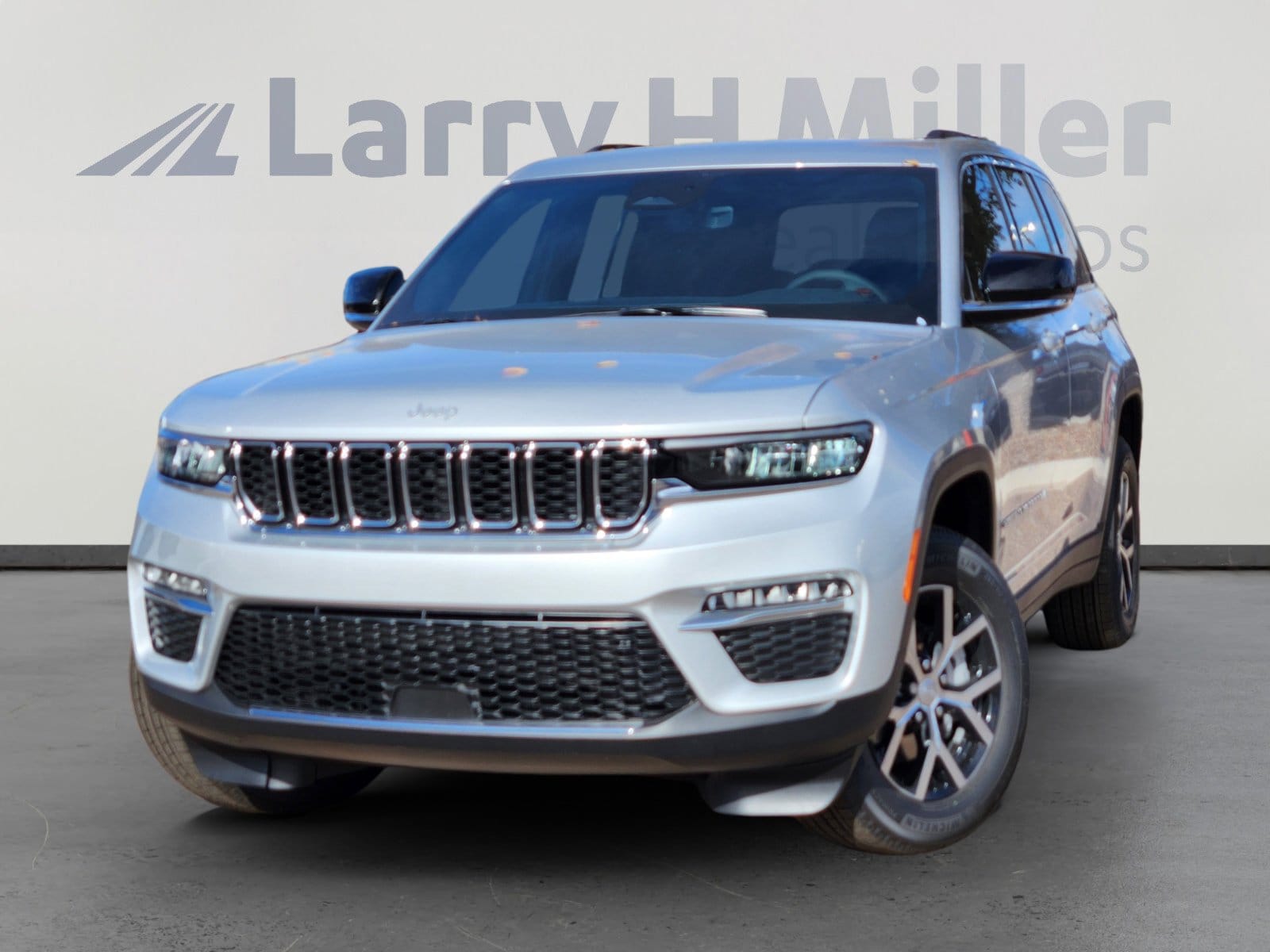 2025 Jeep Grand Cherokee Limited's photo