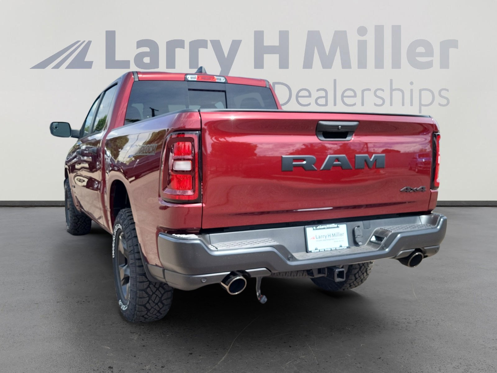 2026 Ram 1500 Tradesman photo 3