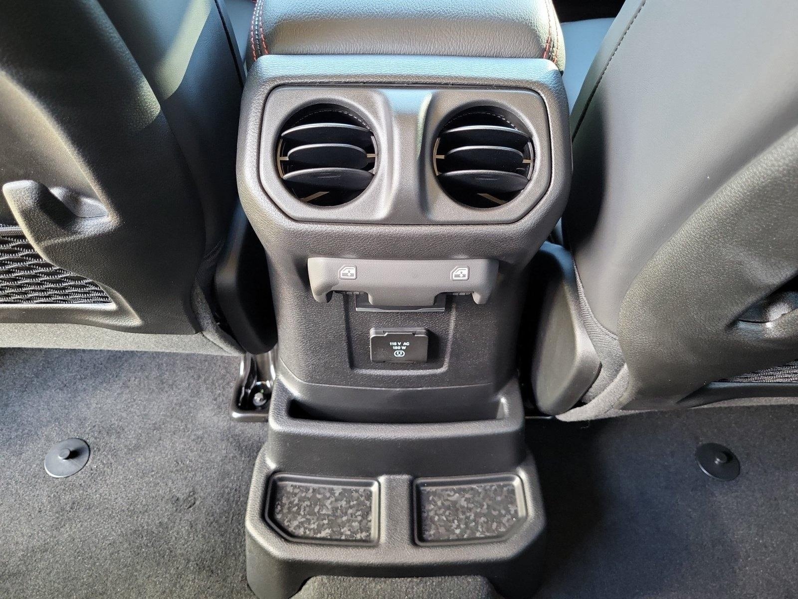 2025 Jeep Wrangler 4-Door Rubicon - Photo 31