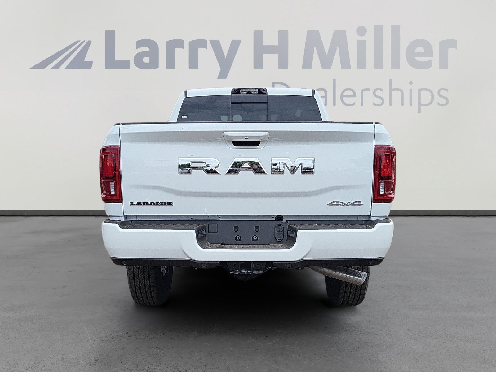 2025 Ram 2500 Laramie photo 4