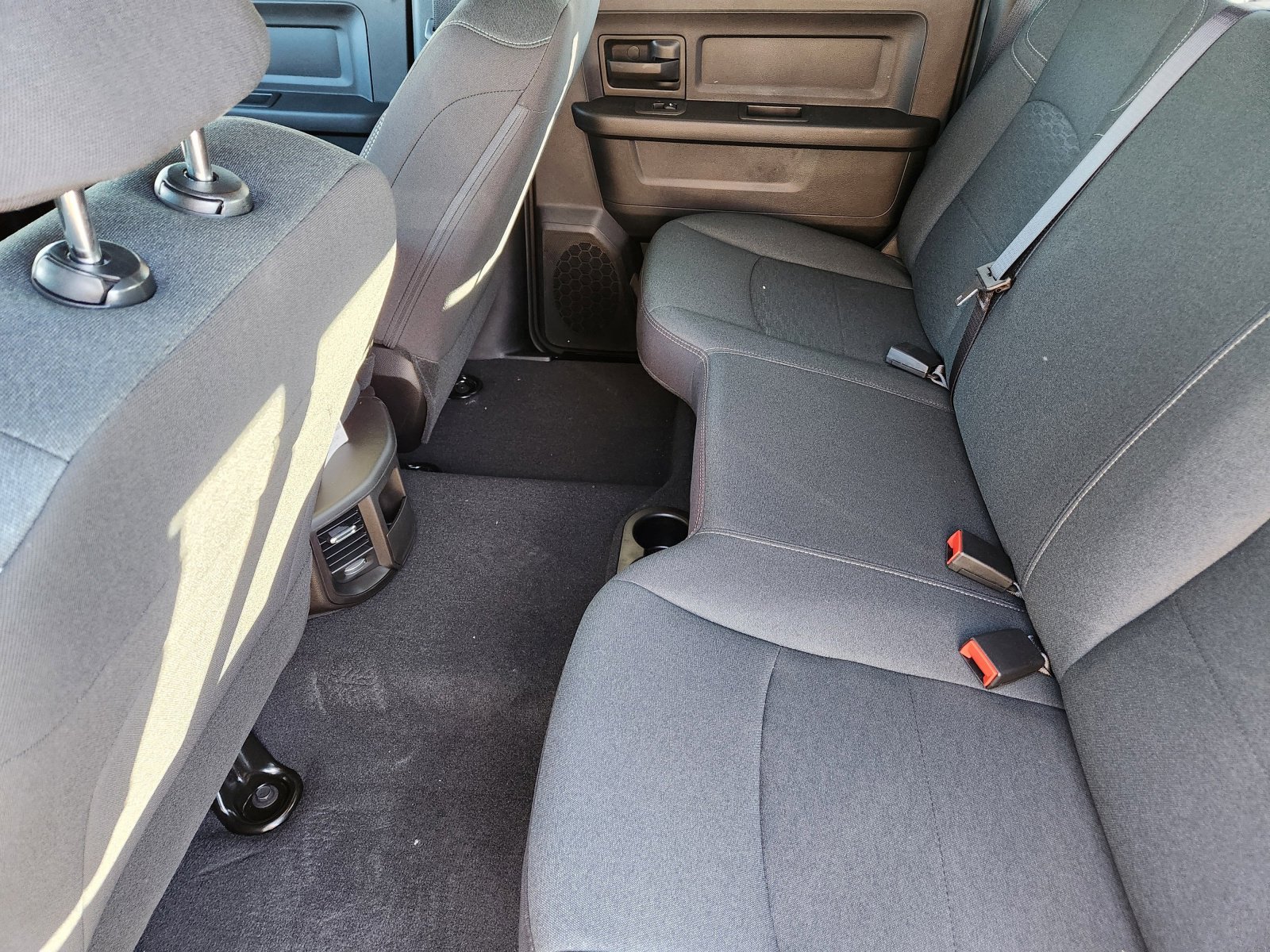 2025 RAM 2500 Tradesman - Photo 33
