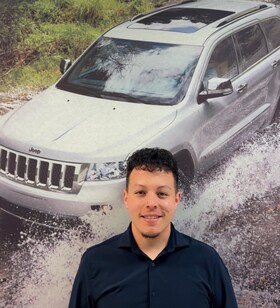 Staff member Oscar Munoz from ID_31e81d5f9862
