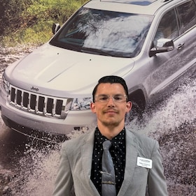 Staff member Sean Cordova from ID_21015ec5d0c8