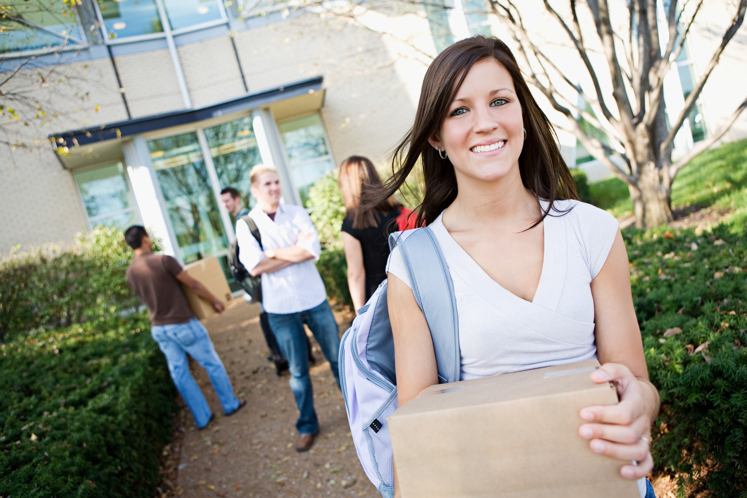 What to Pack When Moving into a College Dorm