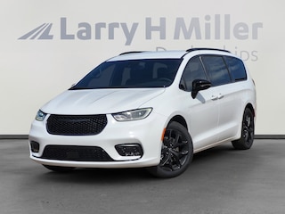 New 2026 Chrysler Pacifica Select Passenger Van Albuquerque, NM