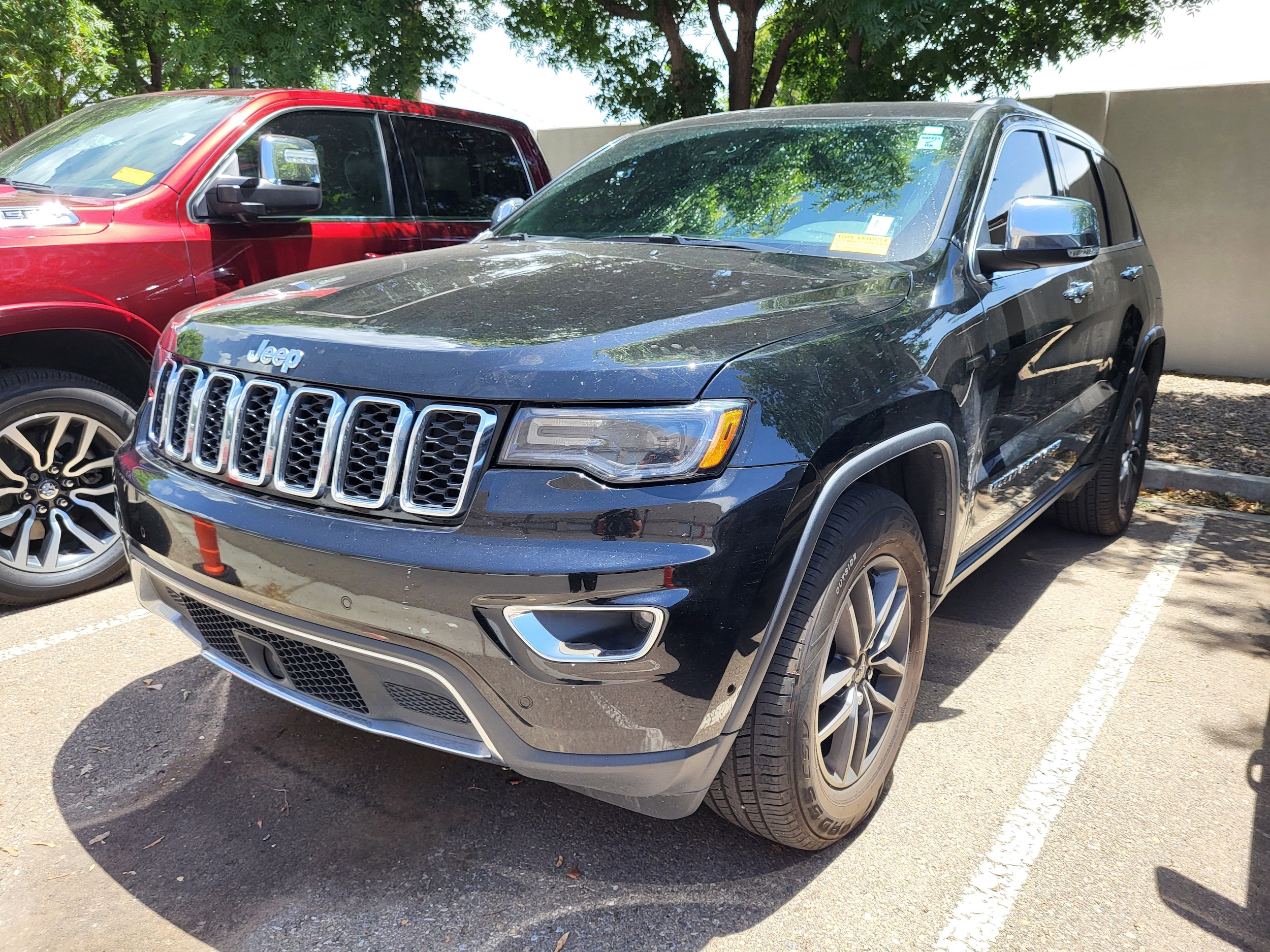 2022 Jeep Grand Cherokee Limited 4WD's photo