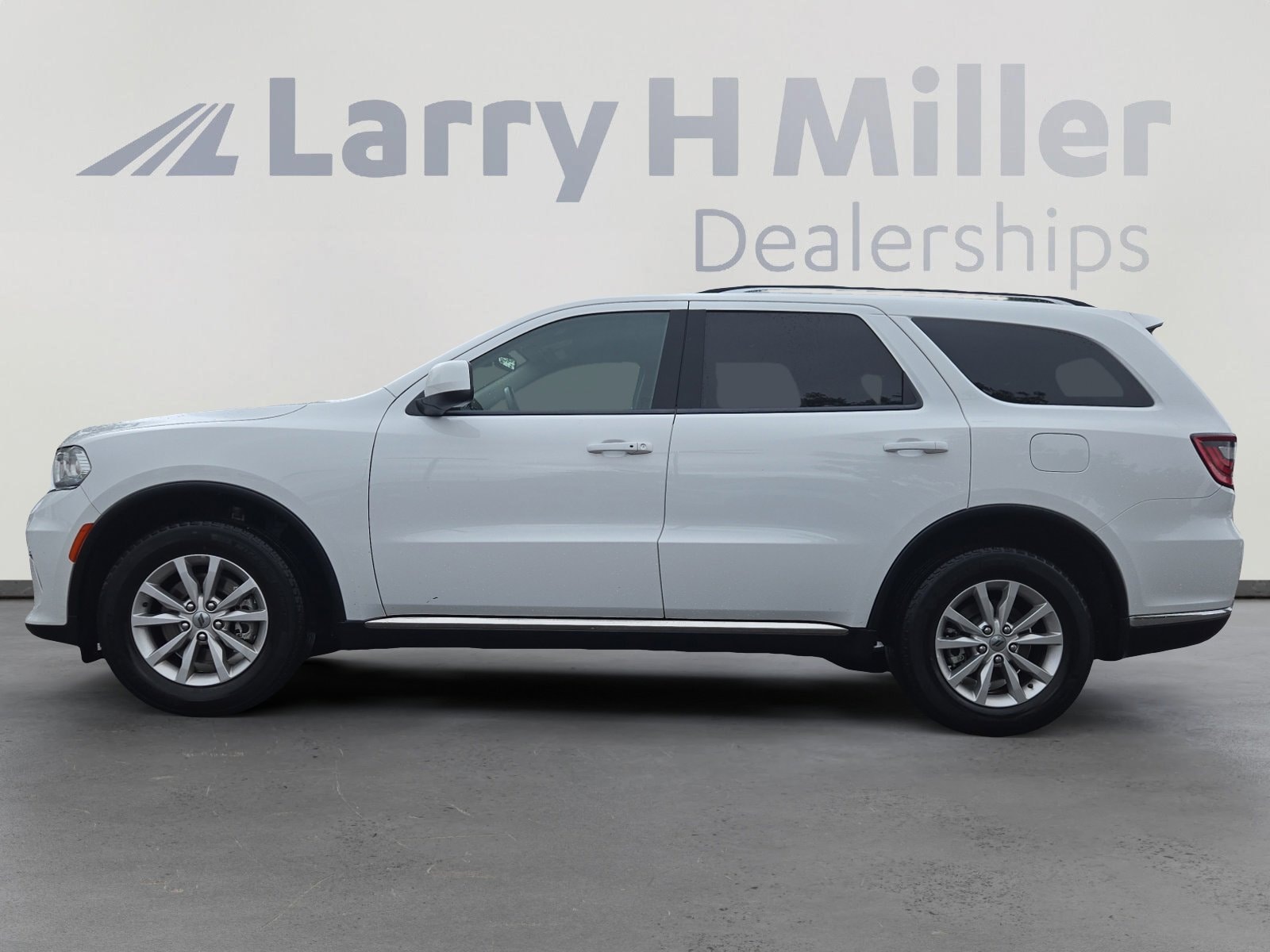 Used 2022 Dodge Durango SXT with VIN 1C4RDJAG5NC227297 for sale in Albuquerque, NM