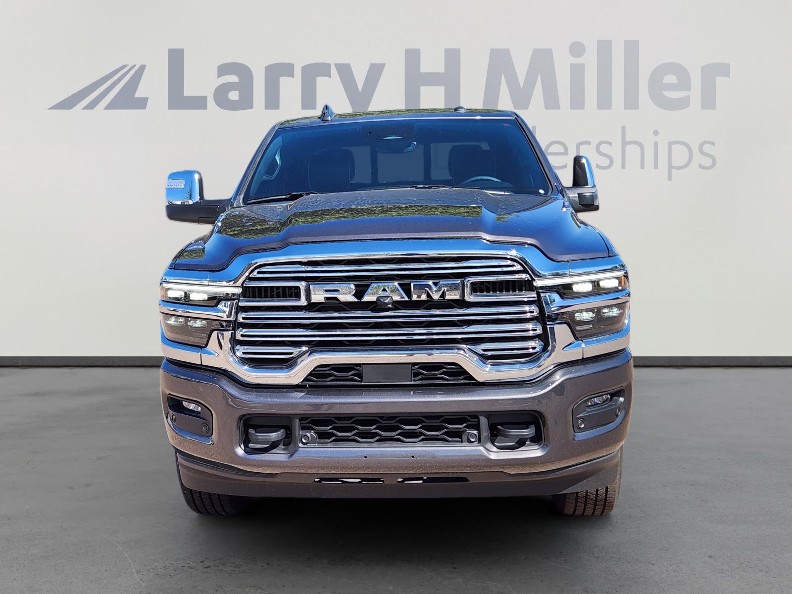 2025 RAM 2500 Laramie - Photo 8