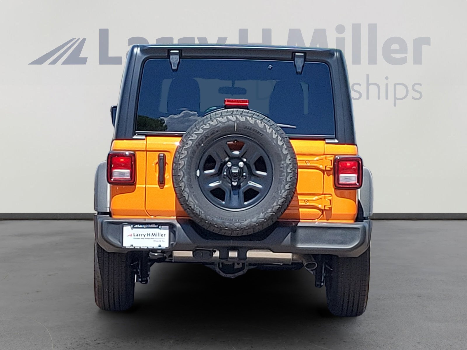 2025 Jeep Wrangler Sport photo 2