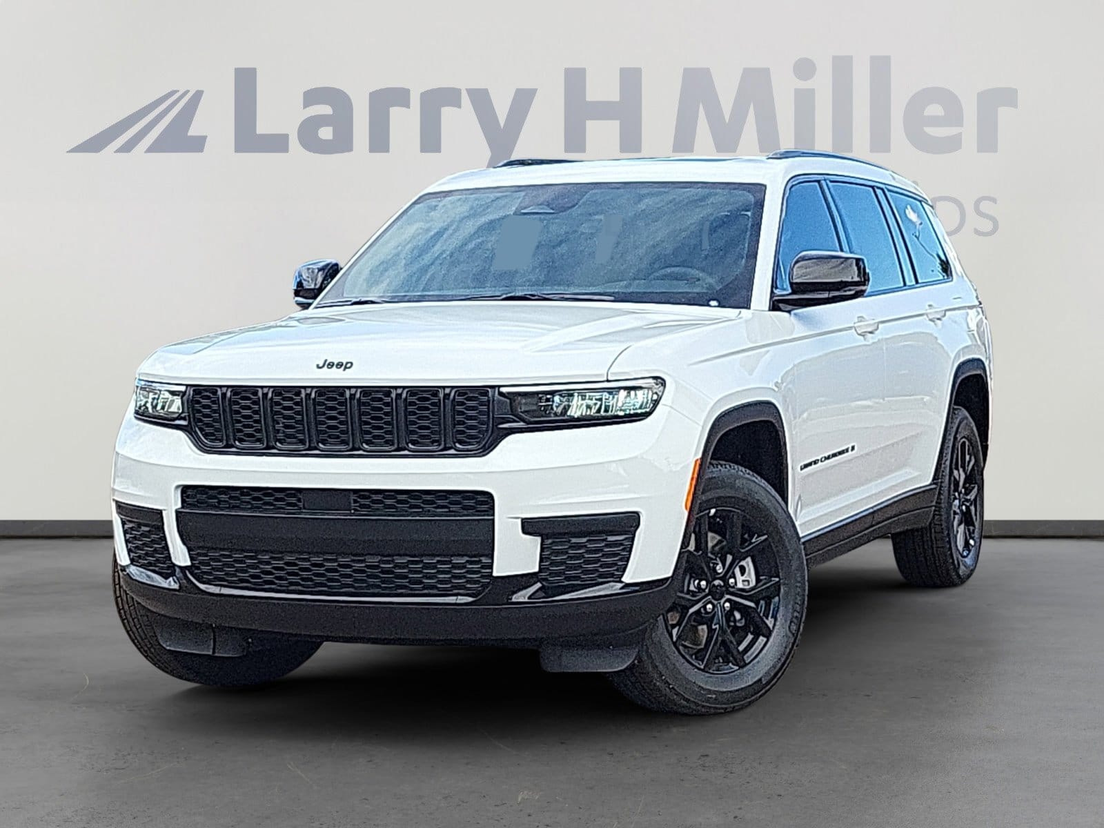 2025 Jeep Grand Cherokee L Altitude's photo