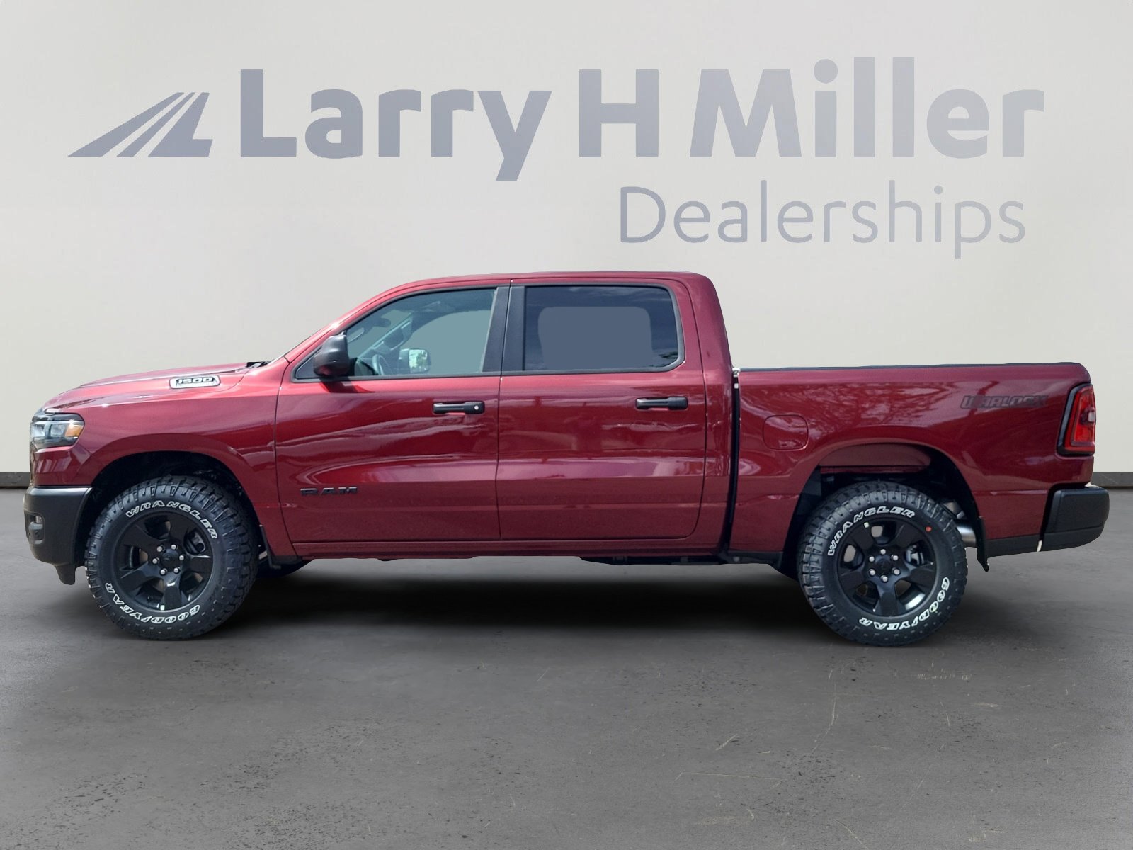 2026 Ram 1500 Tradesman photo 2