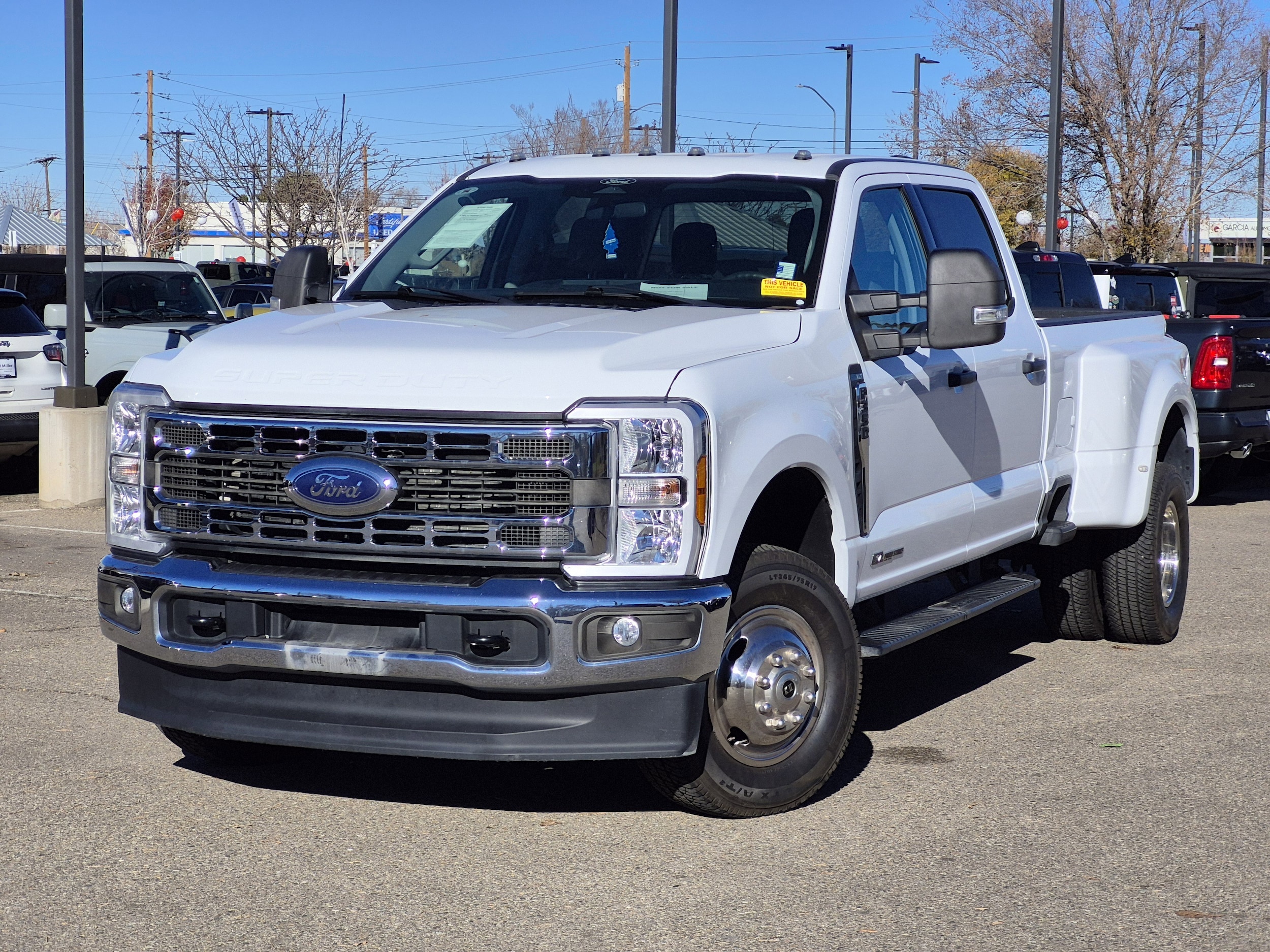 2024 Ford F-350 Super Duty XLT's photo