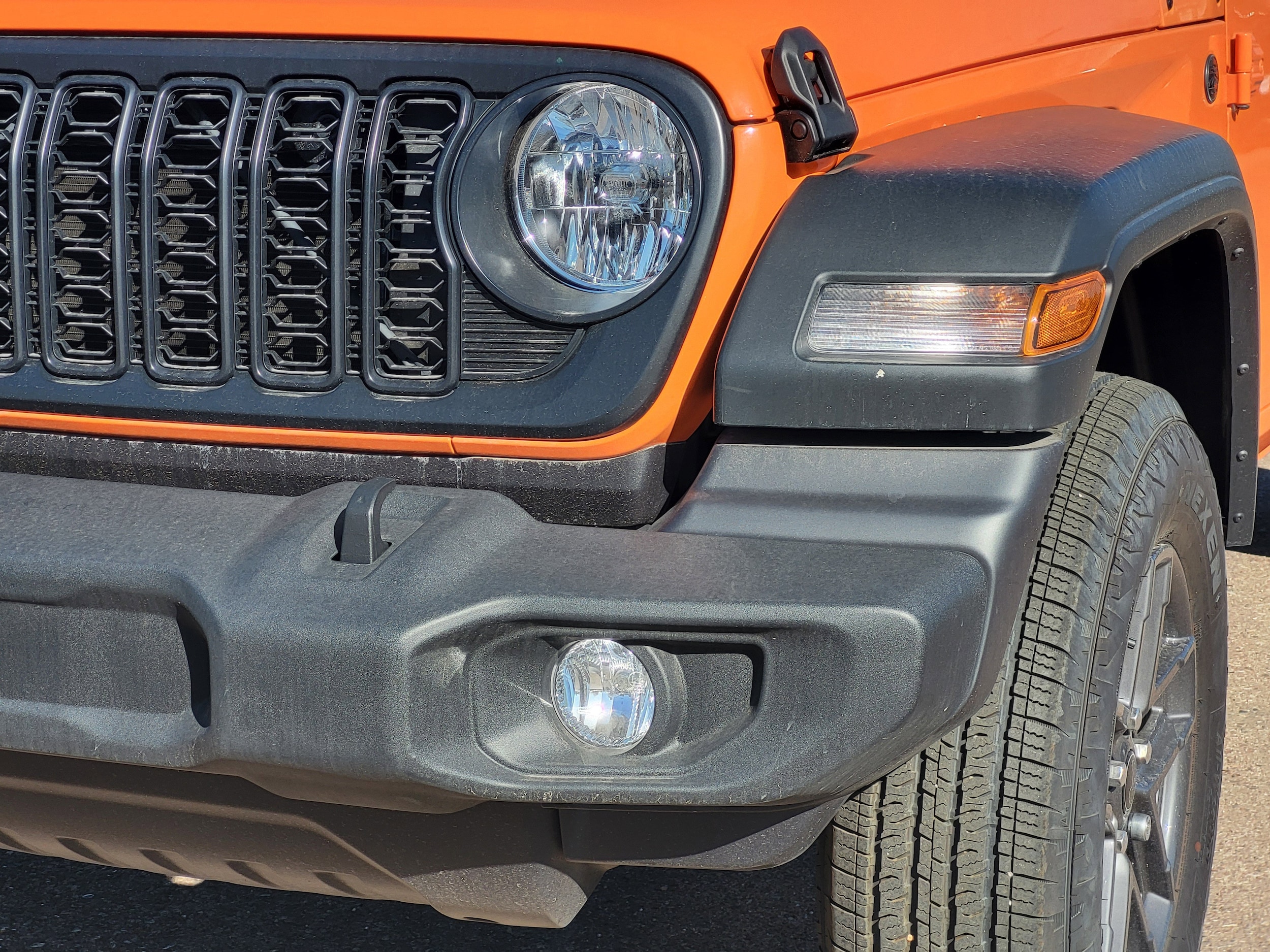 2025 Jeep Wrangler 4-Door Sport S - Photo 9