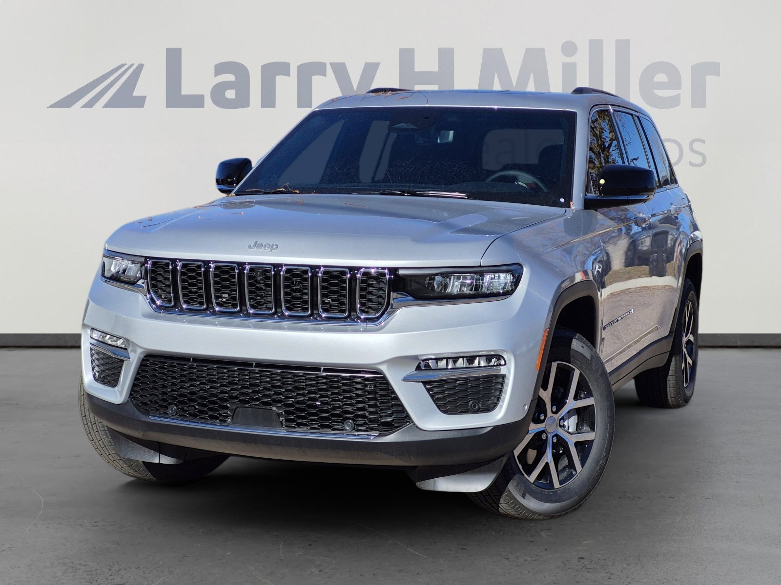 2025 Jeep Grand Cherokee Limited's photo