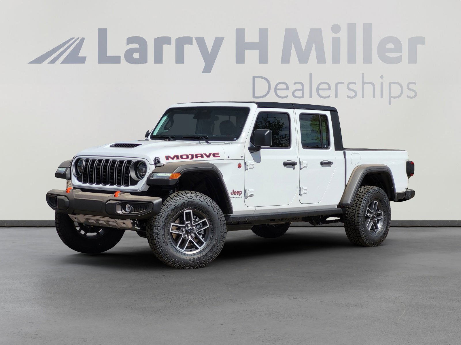 2026 Jeep Gladiator Mojave Auto's photo