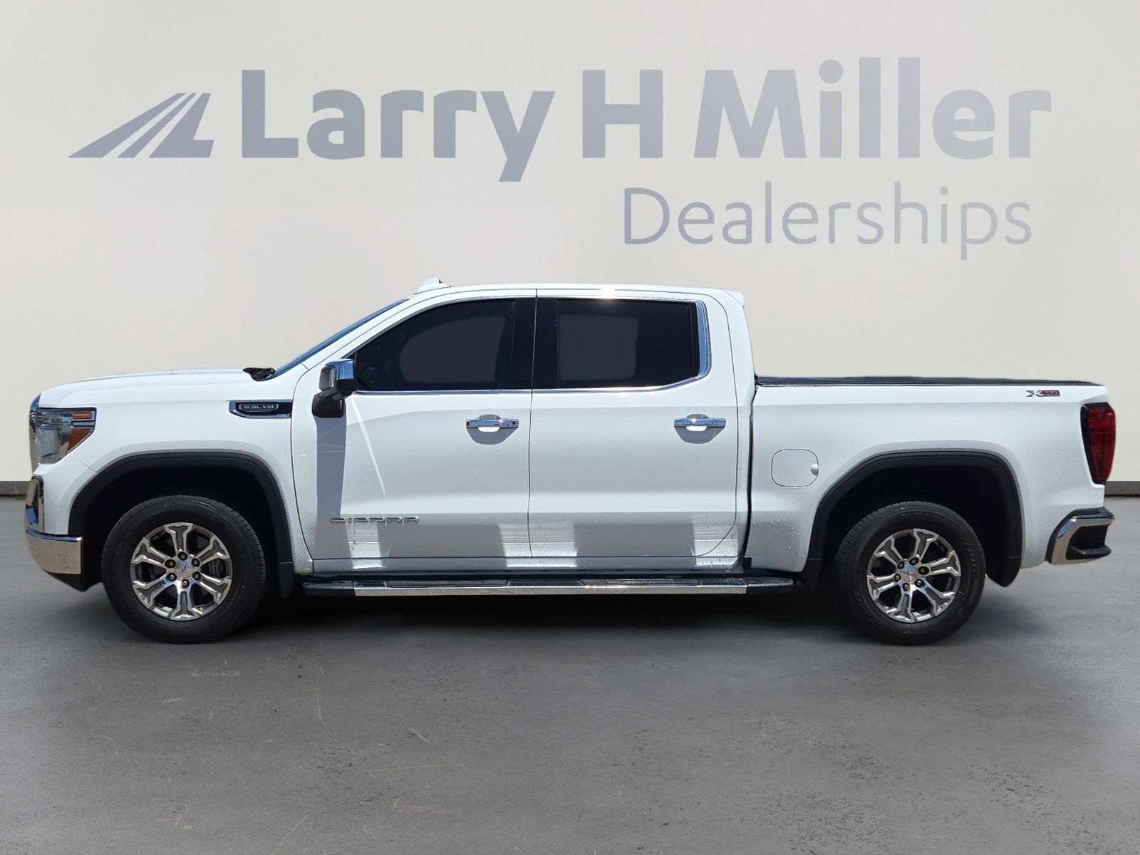 Used 2021 GMC Sierra 1500 SLT with VIN 3GTU9DED1MG436805 for sale in Albuquerque, NM